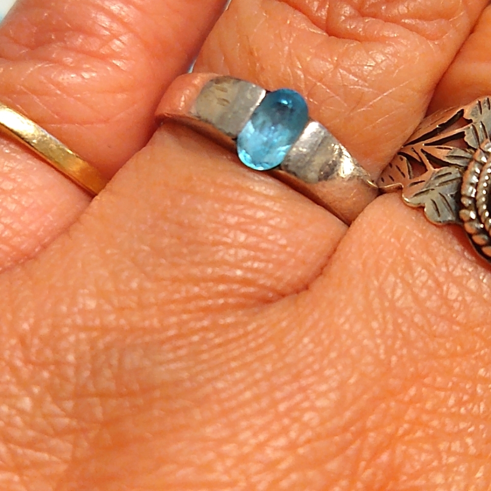 STERLING SILVER RING